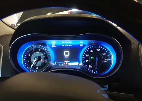 2016 Chrysler 300C из США, поврежденный, VIN 2C3CCAEGXGH212379